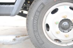 福田 时代领航6 高配版 143马力 3.82米排半栏板轻卡(BJ1043V9PBA-BH)