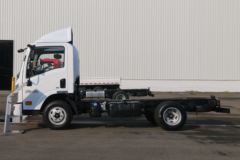 现代商用车 泓图200 88马力 4X2 3.7米单排仓栅式轻卡(CNJ5040CCYEDF28V)