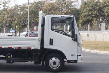 Ծ�� ��ԽC300-33 ����� 125���� 4.2�׵��������Ῠ(SH1042ZFDCMZ4)ͼƬ