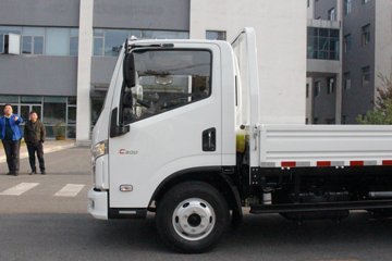 Ծ�� ��ԽC300-33 ����� 125���� 4.2�׵��������Ῠ(SH1042ZFDCMZ4)ͼƬ