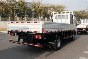 Ծ�� ��ԽC300-33 ����� 125���� 4.2�׵��������Ῠ(SH1042ZFDCMZ4)ͼƬ