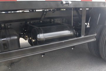 Ծ�� ��ԽC300-33 ����� 125���� 4.2�׵��������Ῠ(SH1042ZFDCMZ4)ͼƬ