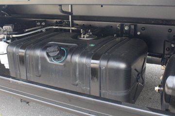 Ծ�� ��ԽC300-33 ����� 125���� 4.2�׵��������Ῠ(SH1042ZFDCMZ4)ͼƬ