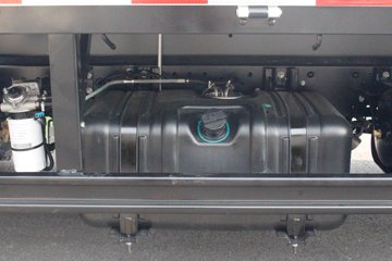 Ծ�� ��ԽC300-33 ����� 125���� 4.2�׵��������Ῠ(SH1042ZFDCMZ4)ͼƬ