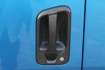 һ������ ��Ź�ʨ 130���� 3.865���Ű������Ῠ(CA1040K2L3E5A-1)ͼƬ