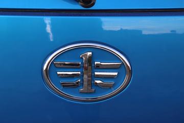 һ������ ��Ź�ʨ 130���� 3.865���Ű������Ῠ(CA1040K2L3E5A-1)ͼƬ