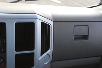 һ������ ��Ź�ʨ 130���� 3.865���Ű������Ῠ(CA1040K2L3E5A-1)ͼƬ