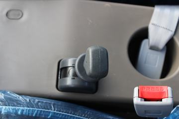 һ������ ��Ź�ʨ 130���� 3.865���Ű������Ῠ(CA1040K2L3E5A-1)ͼƬ