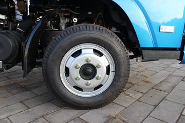 һ������ ��Ź�ʨ 130���� 3.865���Ű������Ῠ(CA1040K2L3E5A-1)ͼƬ