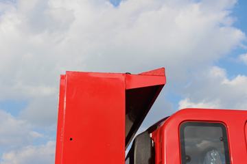 һ������ ��ž���5ϵ 129���� 4X2 3.74����ж��ͼƬ