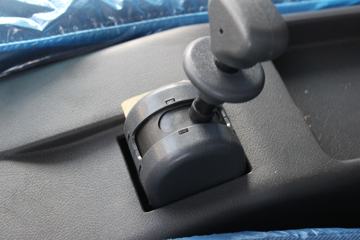 һ������ ��ž���5ϵ 129���� 4X2 3.74����ж��ͼƬ