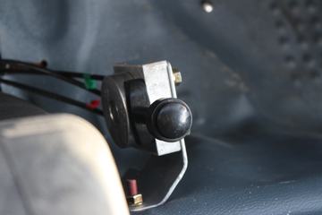 һ������ ��ž���5ϵ 129���� 4X2 3.74����ж��ͼƬ