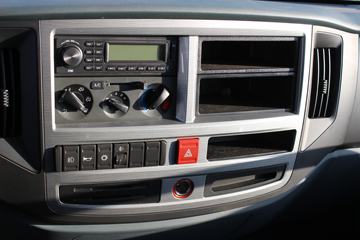 һ������ ��ž���5ϵ 129���� 4X2 3.74����ж��ͼƬ