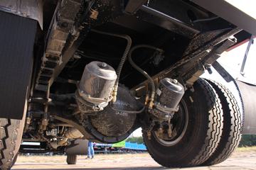 һ������ ��ž���5ϵ 129���� 4X2 3.74����ж��ͼƬ