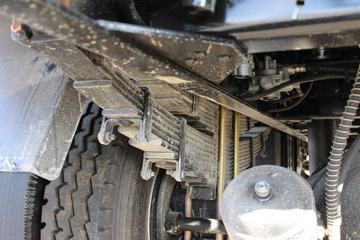 һ������ ��ž���5ϵ 129���� 4X2 3.74����ж��ͼƬ