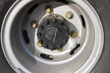 һ������ ��ž���5ϵ 129���� 4X2 3.74����ж��ͼƬ