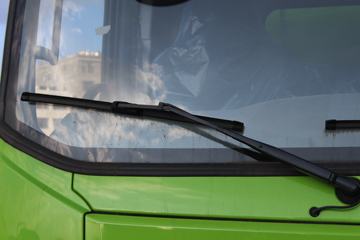 һ������ ��ž���5ϵ 129���� 4X2 3.74����ж��(ƻ����)ͼƬ