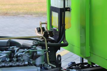 һ������ ��ž���5ϵ 129���� 4X2 3.74����ж��(ƻ����)ͼƬ