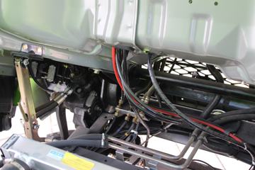 һ������ ��ž���5ϵ 129���� 4X2 3.74����ж��(ƻ����)ͼƬ