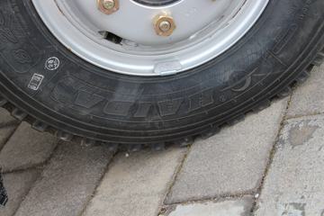 һ������ ��ž���5ϵ 129���� 4X2 3.74����ж��(ƻ����)ͼƬ