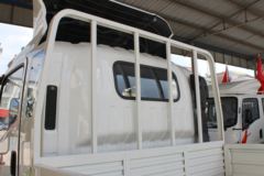 一汽红塔 解放公狮 116马力 3.83米排半栏板轻卡(CA1040K6L3E5-3)