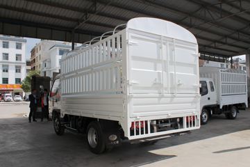 解放霸铃&nbsp;载货车外观                                                图片