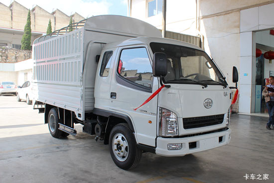 һ������ ��Ź�ʨ 160���� 3.83���Ű��դʽ�Ῠ(����)(CA5040CCYK6L3E6-3)