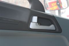 一汽红塔 解放公狮 王者归来版 150马力 3.83米排半仓栅式轻卡(CA5080CCYK6L3E5)