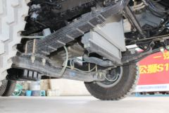 一汽红塔 解放公狮 王者归来版 150马力 3.83米排半仓栅式轻卡(CA5080CCYK6L3E5)