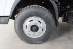 一汽红塔 解放公狮 王者归来版 150马力 3.83米排半仓栅式轻卡(CA5080CCYK6L3E5)