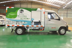 延龙汽车 4X2 纯电动清洗车(LZL5031GQXBEV)