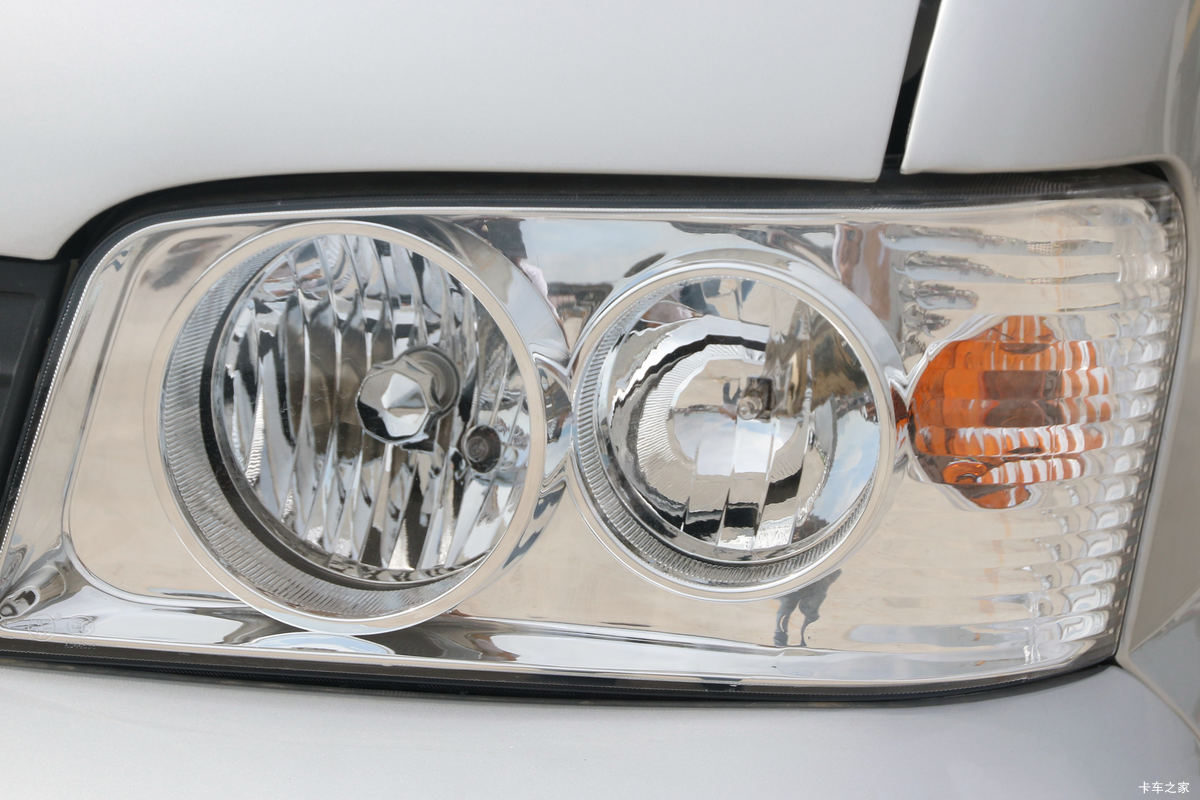 ���� �ž�T70L �¸��� 1.5L 116���� ���� 3.4�׵�����ʽ΢��(����)(SQR5032XXYH06)���                                                