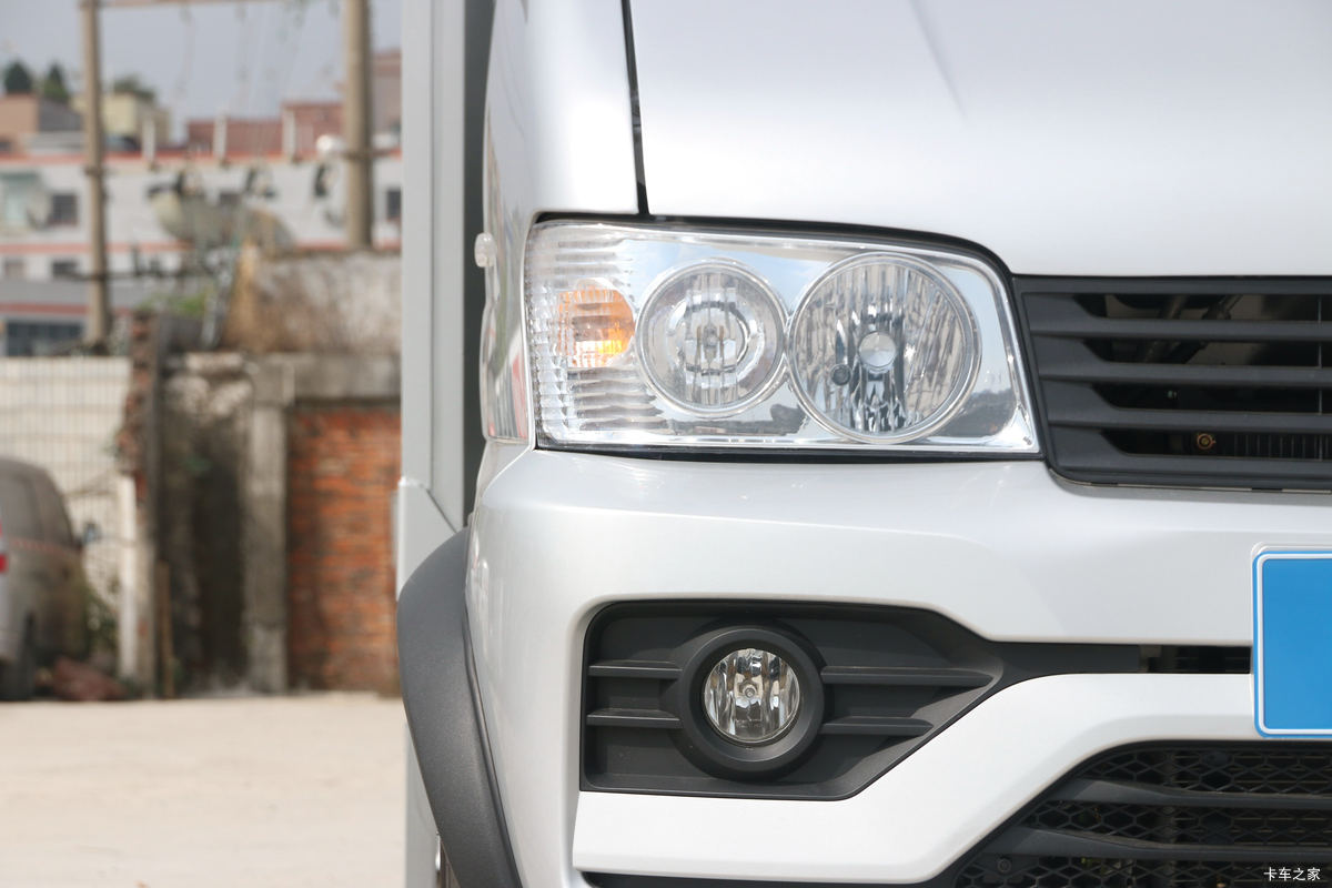 ���� �ž�T70L �¸��� 1.5L 116���� ���� 3.4�׵�����ʽ΢��(����)(SQR5032XXYH06)���                                                