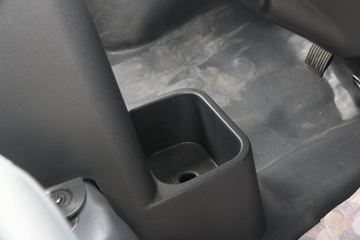 ���� �ž�T70L �¸��� 1.5L 116���� ���� 3.4�׵�����ʽ΢��(����)(SQR5032XXYH06)ͼƬ