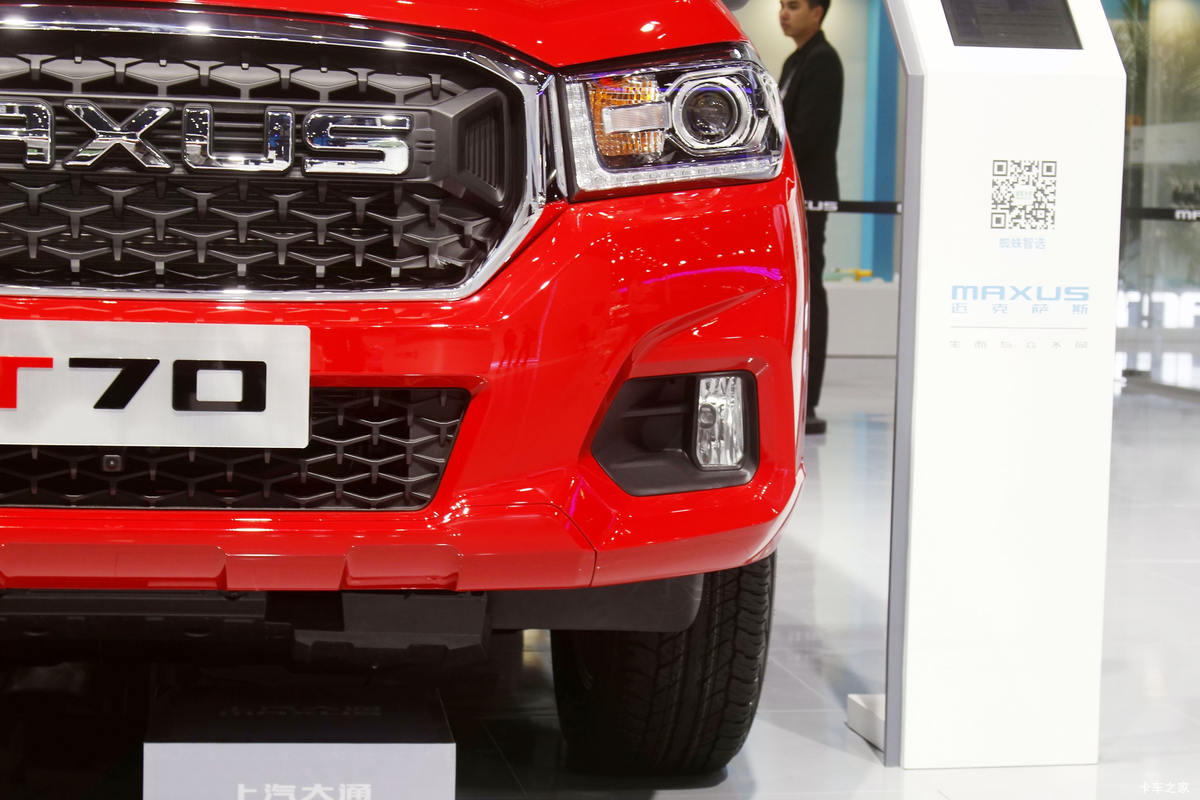 ������ͨ T70 2019�� �콢�� 2.0T���� 160���� �����ߵ��� ��˫��Ƥ��(6AT)���                                                