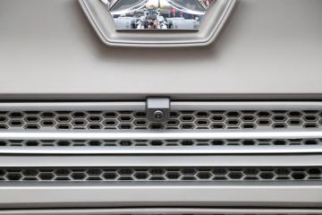 �й����� ���N5W�п� ���˰� 220���� 4X2 6.75�ײ�դʽ�ػ���(����)(ZZ5185CCYK5113F1)ͼƬ