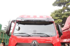 中国重汽 豪瀚N5W中卡 标运版 220马力 4X2 6.75米仓栅式载货车(国六)(ZZ5185CCYK5113F1)