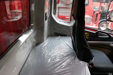 �й����� ���N5W�п� ���˰� 220���� 4X2 6.75�ײ�դʽ�ػ���(����)(ZZ5185CCYK5113F1)ͼƬ