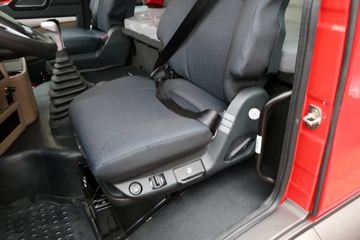 �й����� ���N5W�п� ���˰� 220���� 4X2 6.75�ײ�դʽ�ػ���(����)(ZZ5185CCYK5113F1)ͼƬ