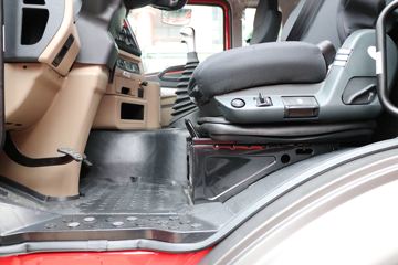 �й����� ���N5W�п� ���˰� 220���� 4X2 6.75�ײ�դʽ�ػ���(����)(ZZ5185CCYK5113F1)ͼƬ