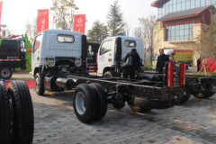 东风 福瑞卡R5 2020款 110马力 4X2 自卸车(国六)(EQ1045SJ3CDF)