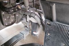 中国重汽 豪瀚N5W中卡 标运版 220马力 4X2 6.75米仓栅式载货车(国六)(ZZ5185CCYK5113F1)