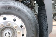 中国重汽 豪瀚N7G重卡 标运版 440马力 6X4 LNG牵引车(国六)(ZZ4255V4246F1L)