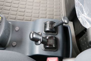 �й����� HOWO T7H�ؿ� 480���� 6X4 AMT�Զ���ǣ����(Һ��)ͼƬ