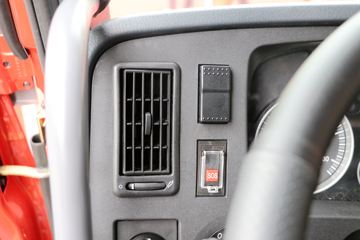 �й����� HOWO T7H�ؿ� 480���� 6X4 AMT�Զ���ǣ����(Һ��)ͼƬ