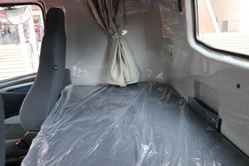 �й����� HOWO T7H�ؿ� 440���� 6X4 LNGǣ����(����)(ZZ4257V384HF1LB)ͼƬ