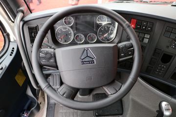 �й����� HOWO T7H�ؿ� 440���� 6X4 LNGǣ����(����)(ZZ4257V384HF1LB)ͼƬ