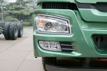 �й����� HOWO-7 380���� 6X4 AMT���ʽ��϶�����ж��ͼƬ