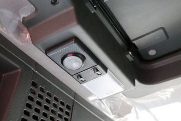 �й����� HOWO-7 380���� 6X4 AMT���ʽ��϶�����ж��ͼƬ