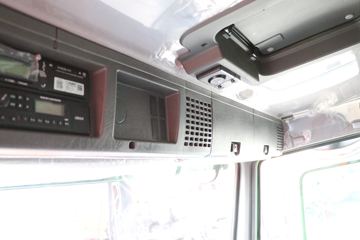 �й����� HOWO-7 380���� 6X4 AMT���ʽ��϶�����ж��ͼƬ